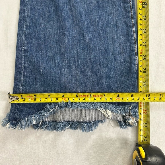 Driftwood Anthropologie Eva Floral Embroidered Mid Rise Stretch Flare Jeans 31 - Picture 3 of 12